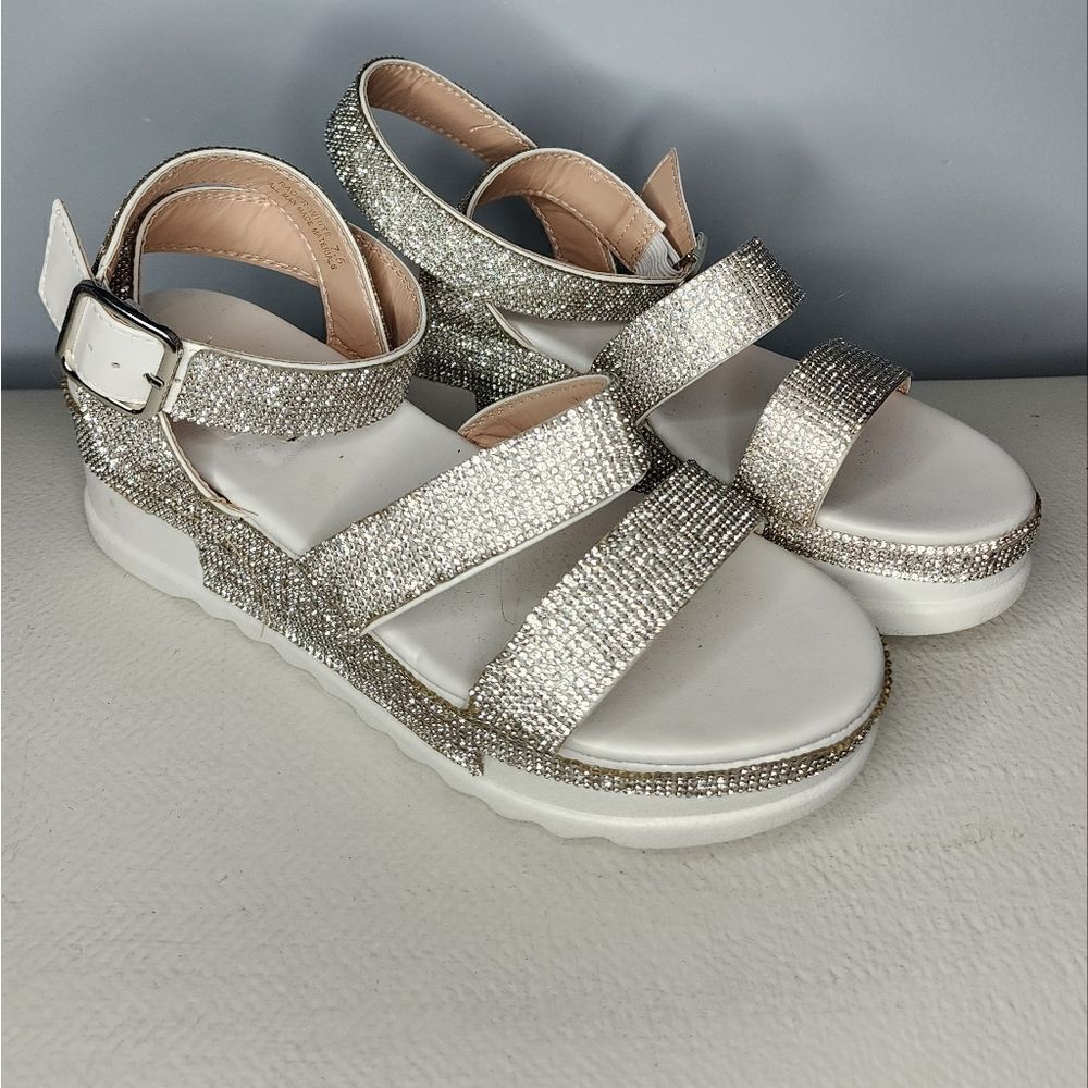 Azalea Wang Flatform Sandals Rager White Size 7.5